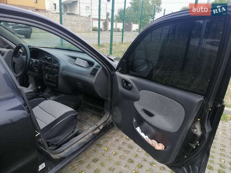 Седан Daewoo Lanos 2006 в Днепре