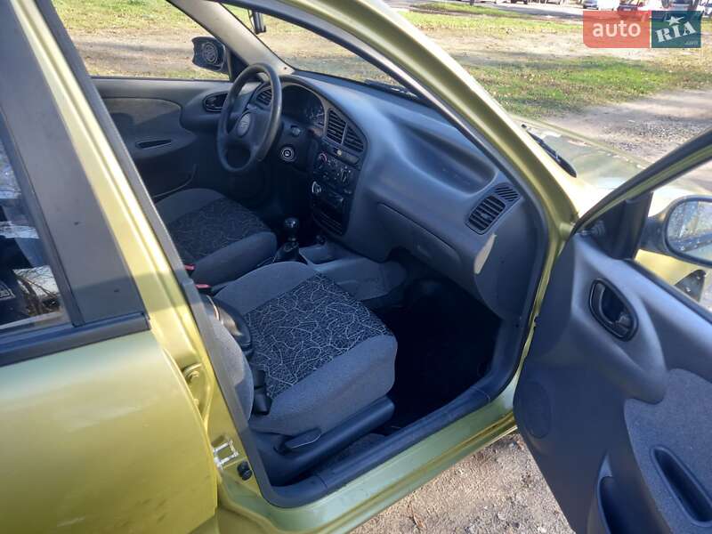 Седан Daewoo Lanos 2007 в Дніпрі