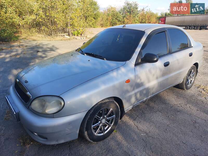 Седан Daewoo Lanos 2005 в Дніпрі