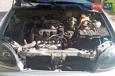 Седан Daewoo Lanos 2002 в 