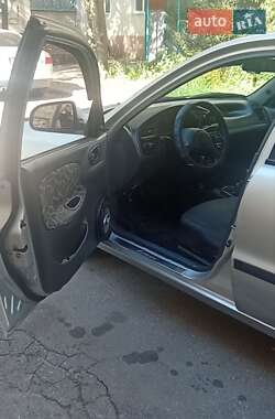 Седан Daewoo Lanos 2002 в 
