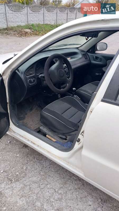 Седан Daewoo Lanos 2004 в Запорожье