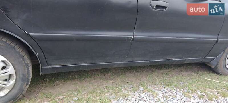 Седан Daewoo Lanos 2006 в Сквире