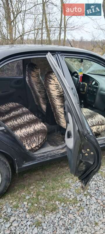 Седан Daewoo Lanos 2006 в Сквире