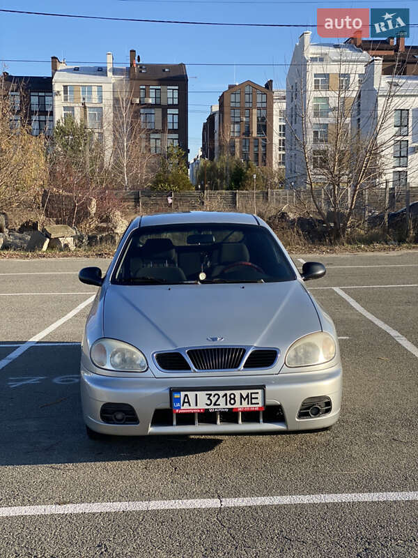 Хетчбек Daewoo Lanos 2003 в Софіївській Борщагівці