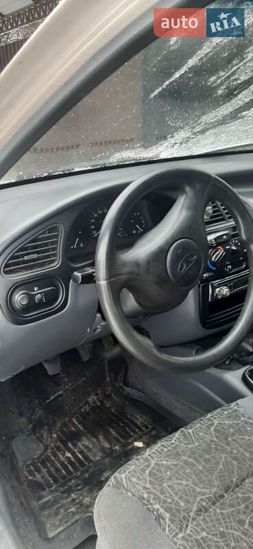 Седан Daewoo Lanos 2008 в Чернигове