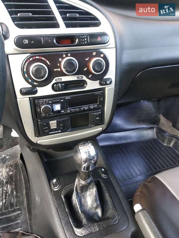 Седан Daewoo Lanos 2008 в Харькове