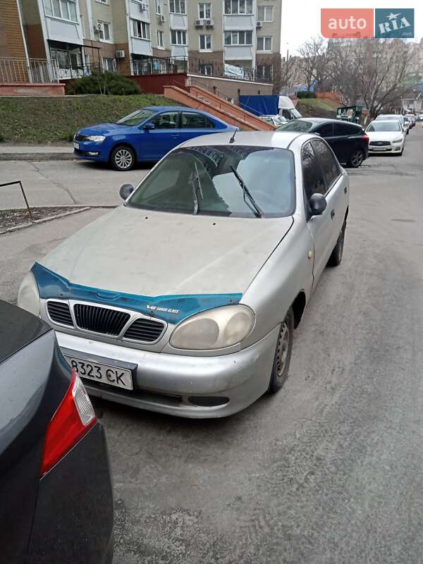 Седан Daewoo Lanos 2006 в Киеве