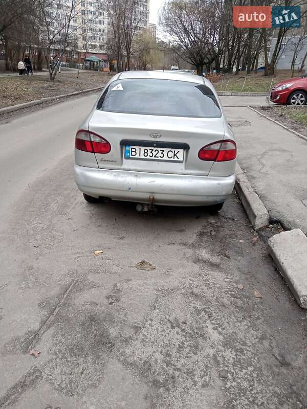 Седан Daewoo Lanos 2006 в Киеве