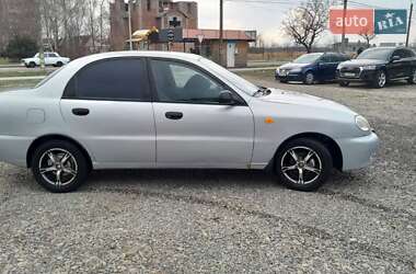 Седан Daewoo Lanos 2005 в 