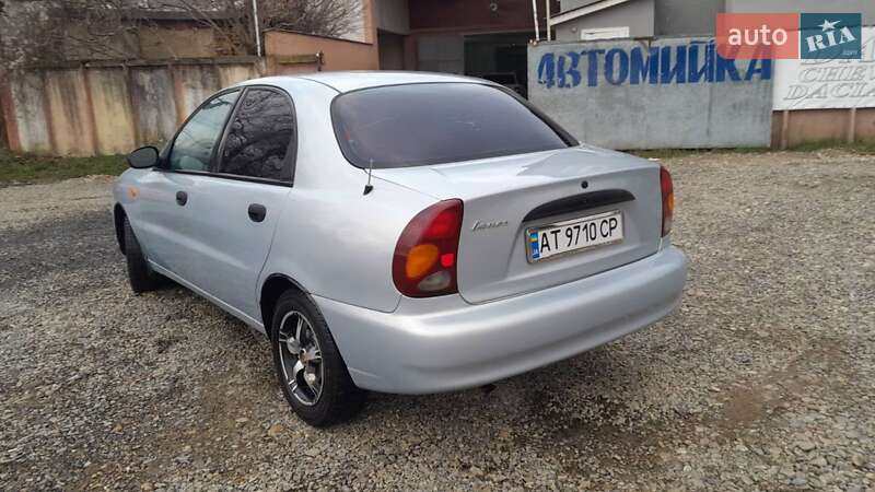 Седан Daewoo Lanos 2005 в Иршаве