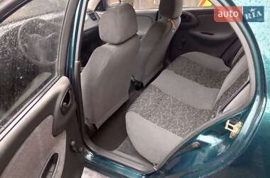 Седан Daewoo Lanos 2004 в 
