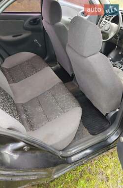 Седан Daewoo Lanos 2006 в Білогір'ї