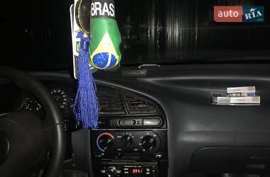 Седан Daewoo Lanos 2006 в Білогір'ї