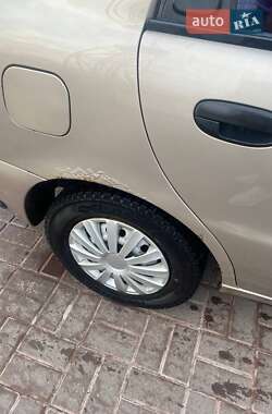 Седан Daewoo Lanos 2008 в 