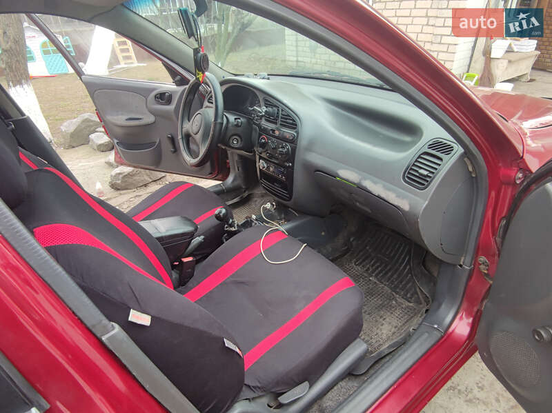 Седан Daewoo Lanos 2007 в Новомосковске