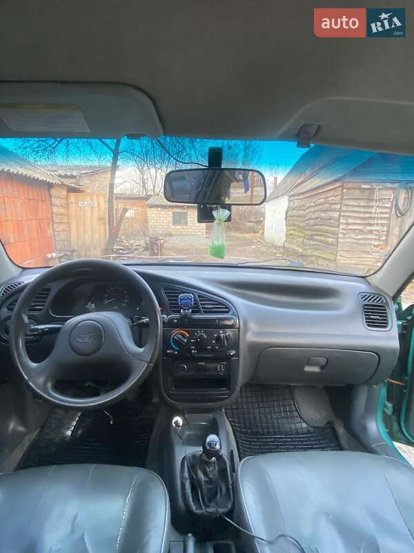 Седан Daewoo Lanos 1998 в Житомирі