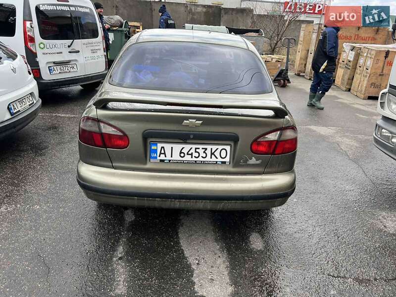 Седан Daewoo Lanos 2004 в Киеве
