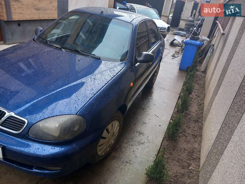 Седан Daewoo Lanos 2008 в Хусте