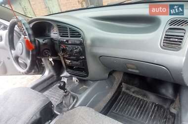 Седан Daewoo Lanos 2004 в 