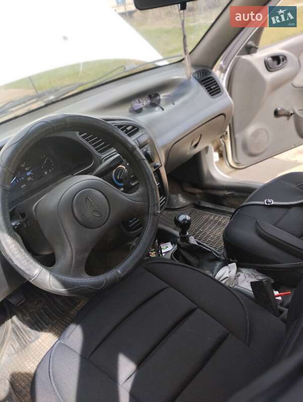 Седан Daewoo Lanos 2004 в Черноморске