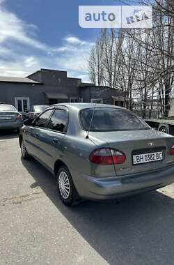 Седан Daewoo Lanos 2002 в Одессе