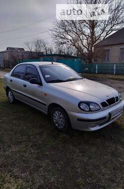 Седан Daewoo Lanos 2004 в Днепре