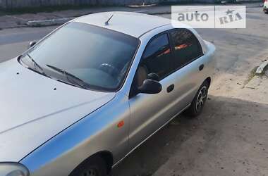 Седан Daewoo Lanos 2006 в Калиновке