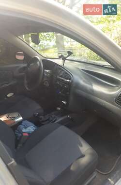 Седан Daewoo Lanos 2002 в Ужгороде