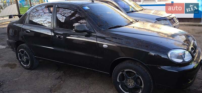 Седан Daewoo Lanos 2008 в Первомайске
