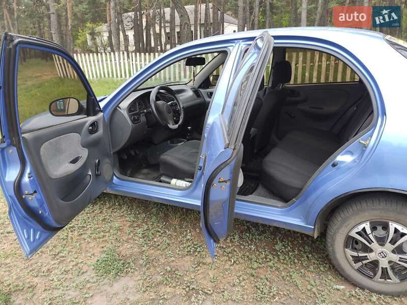 Седан Daewoo Lanos 2006 в Богодухове