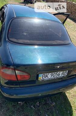 Седан Daewoo Lanos 2005 в Сарнах