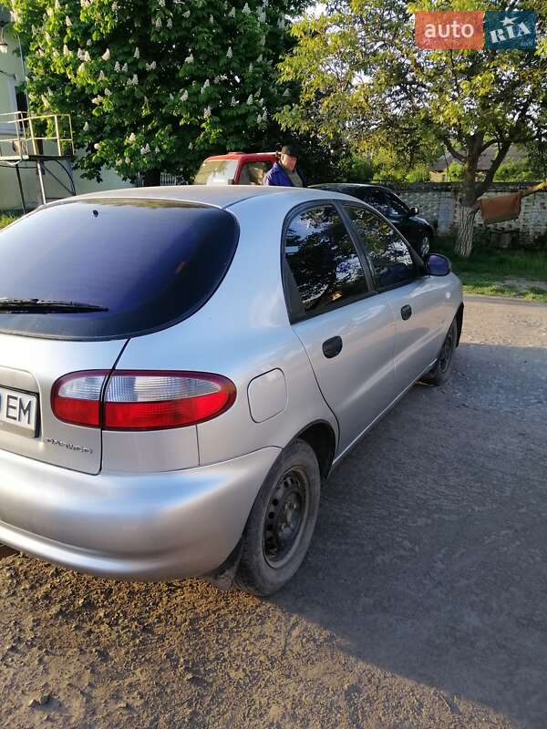 Хэтчбек Daewoo Lanos 2003 в Любашевке