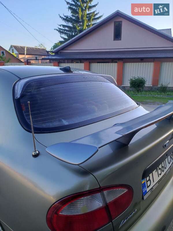 Седан Daewoo Lanos 2002 в Полтаве