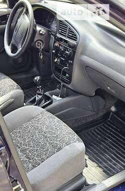 Седан Daewoo Lanos 2006 в 