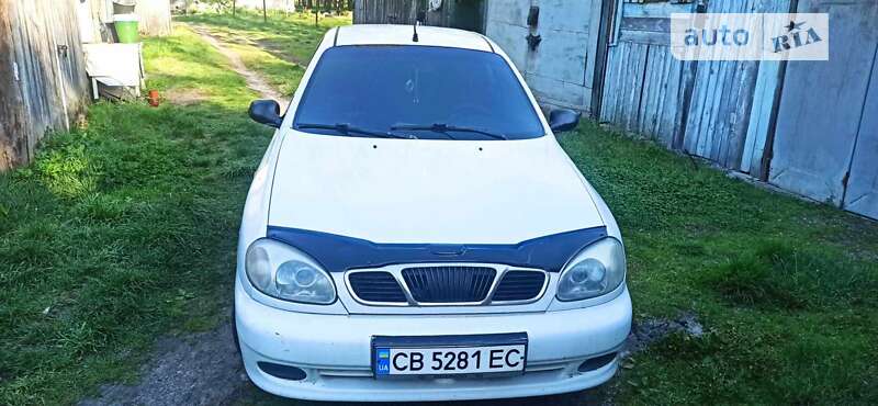 Седан Daewoo Lanos 2002 в Корюківці