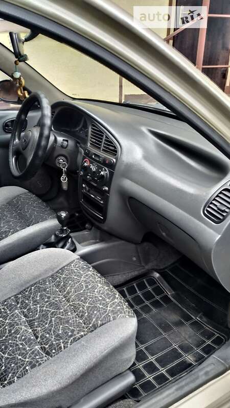 Седан Daewoo Lanos 2008 в Днепре