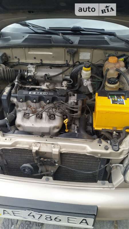 Седан Daewoo Lanos 2008 в Днепре