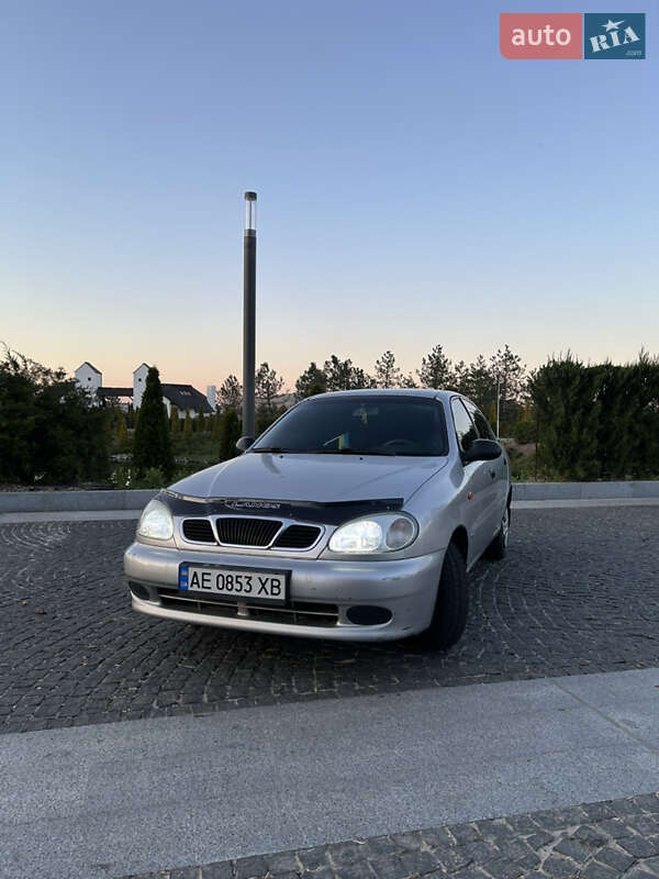 Daewoo Lanos 1998