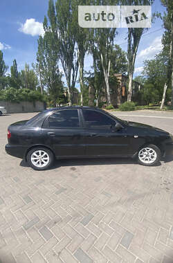 Седан Daewoo Lanos 2008 в Запоріжжі