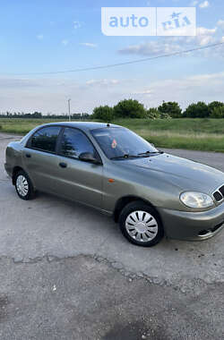 Седан Daewoo Lanos 2004 в Черкассах