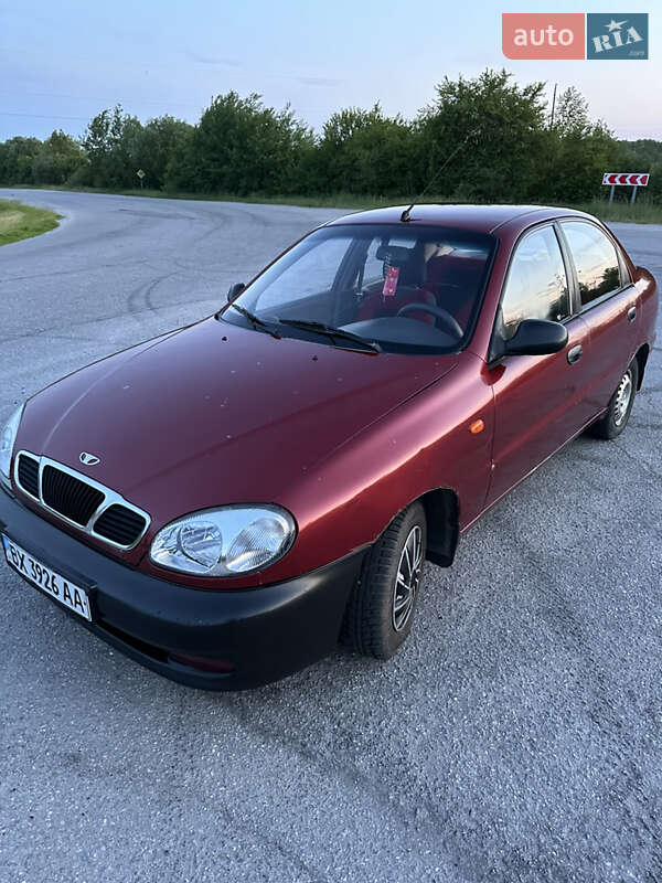 Седан Daewoo Lanos 2004 в Полонном