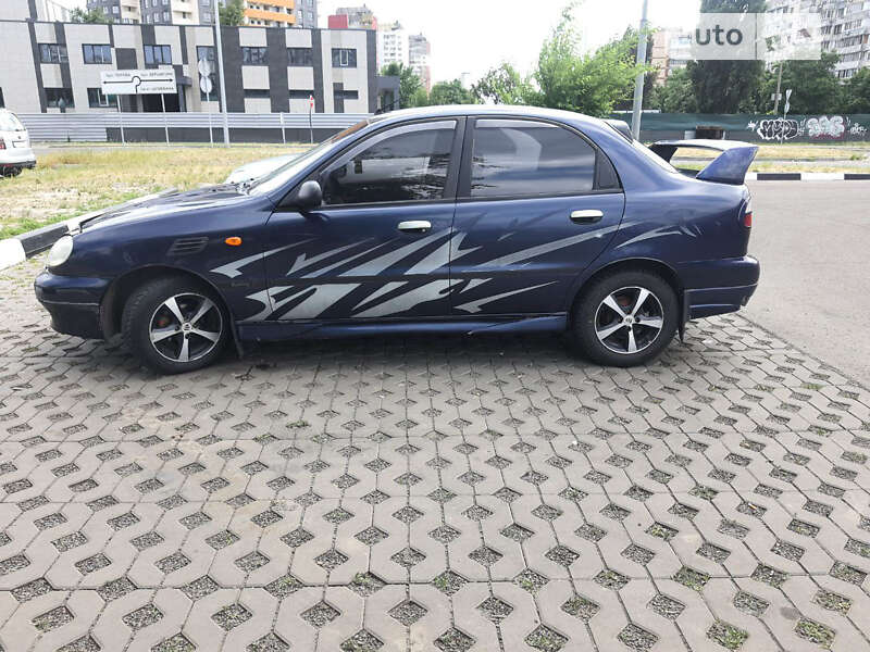 Седан Daewoo Lanos 2005 в Киеве
