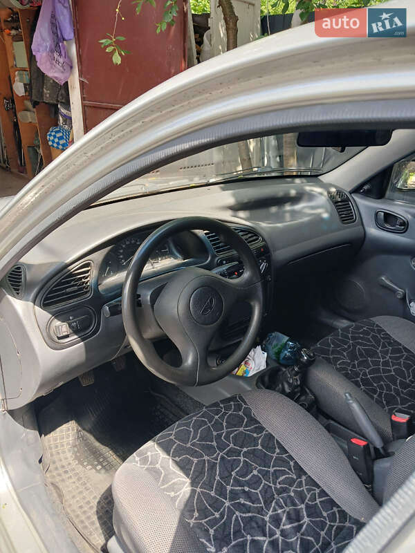 Седан Daewoo Lanos 2003 в Львове
