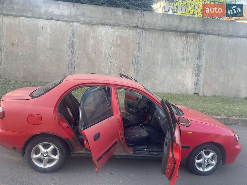 Седан Daewoo Lanos 2005 в Кривому Розі