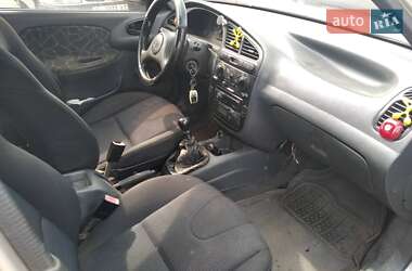 Седан Daewoo Lanos 2002 в Миргороде