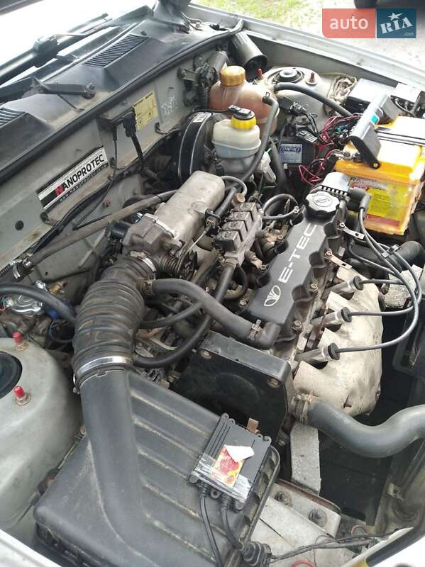 Седан Daewoo Lanos 2002 в Миргороде
