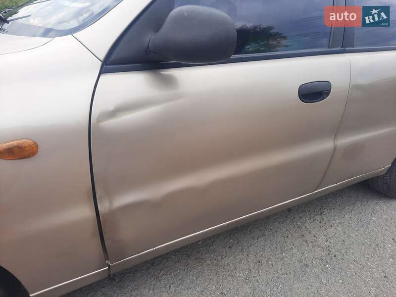 Седан Daewoo Lanos 2008 в Киеве