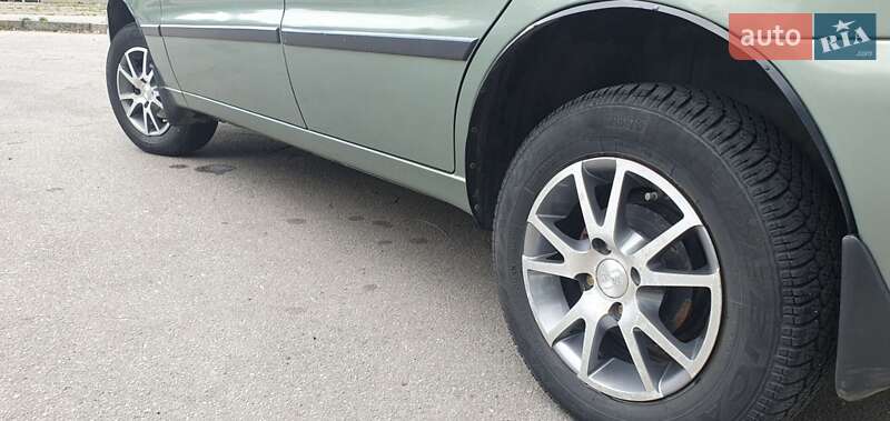 Седан Daewoo Lanos 2010 в Кривом Роге