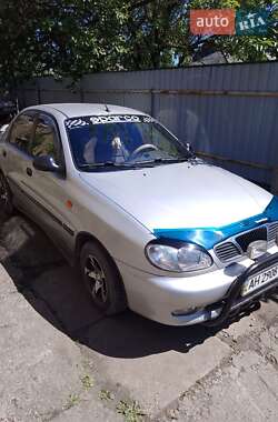 Седан Daewoo Lanos 2005 в Покровську